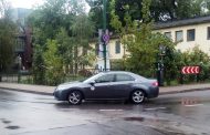 Kelionė 660 metrų - tarnybiniu automobiliu